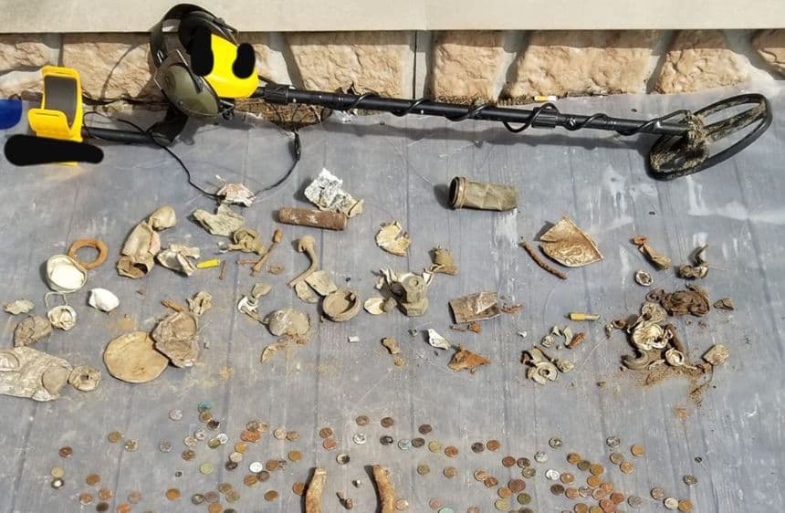 Can Metal Detectors Detect Non-Magnetic Metals